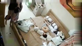 男子睡梦中被老婆强上孩子丈母娘都在旁边睡觉