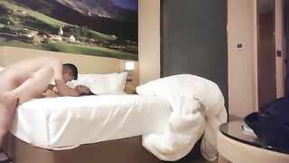 身材爆好的美腿高颜值少妇齐逼短裙太亮眼