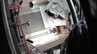 连锁酒店真实偷拍情侣开房两女同性恋情侣